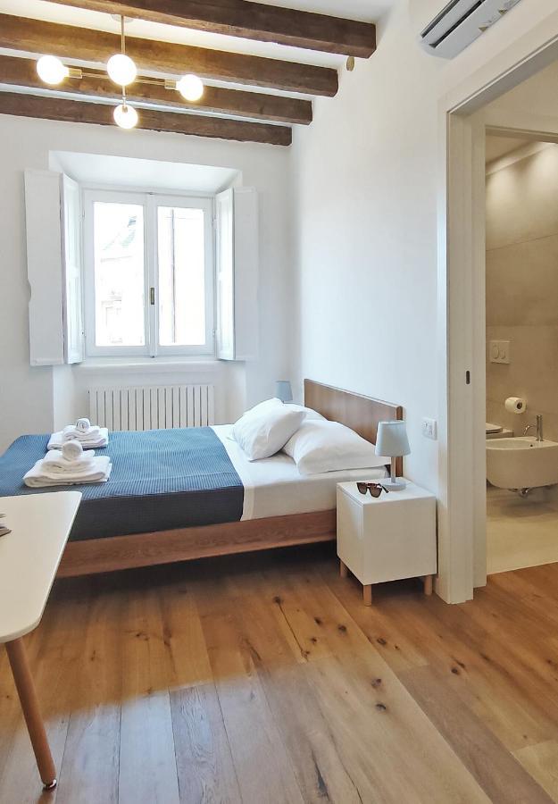 Milano Navigli Apartment - Via Vigevano المظهر الخارجي الصورة